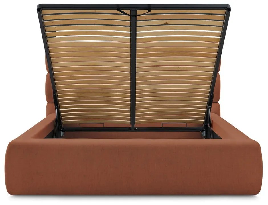 Oranžová čalúnená dvojlôžková posteľ s úložným priestorom s roštom 160x200 cm Jagna – Bobochic Paris