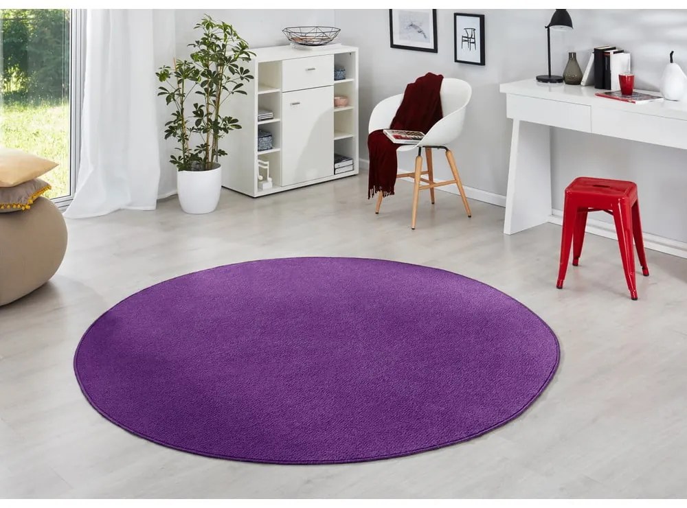 Tmavofialový okrúhly koberec ø 133 cm Fancy – Hanse Home