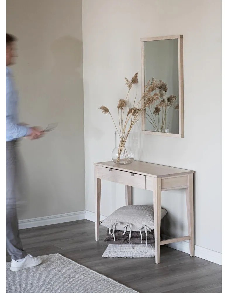 Matne lakovaný dubový konzolový stolík Rowico Fulla