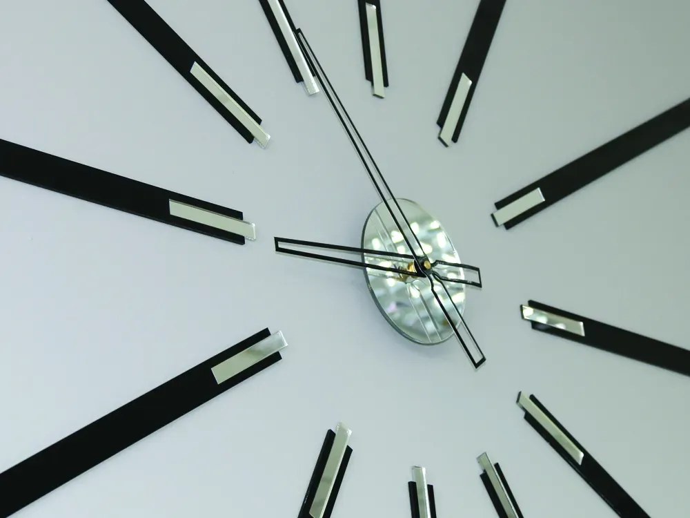 Nástěnné samolepící hodiny Big 115 cm zrcadlové/černé