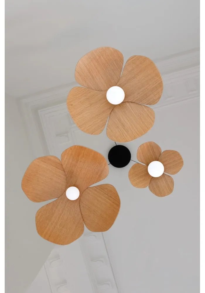 Tienidlo z dubového dreva v prírodnej farbe ø 28 cm Forget Me Not – UMAGE