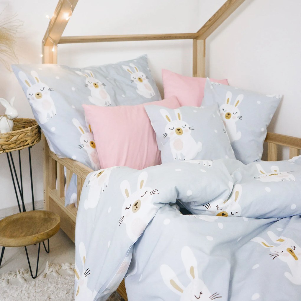 Goldea detské bavlnené obliečky - zasnení králičkovia 150 x 200 a 50 x 60 cm