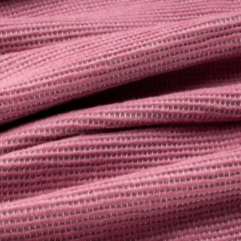 Ružový kvalitný jednofarebný prehoz na posteľ 220 x 240 cm
