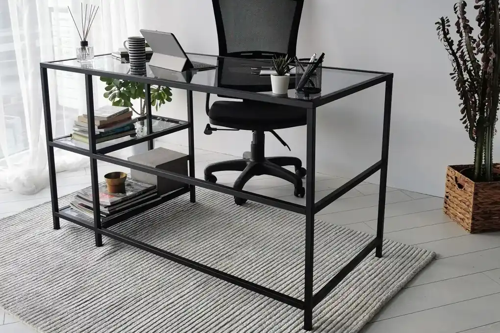 Hanah Home - Dizajnový pracovný stôl MASASI 130 cm, čierny, matný | BIANO