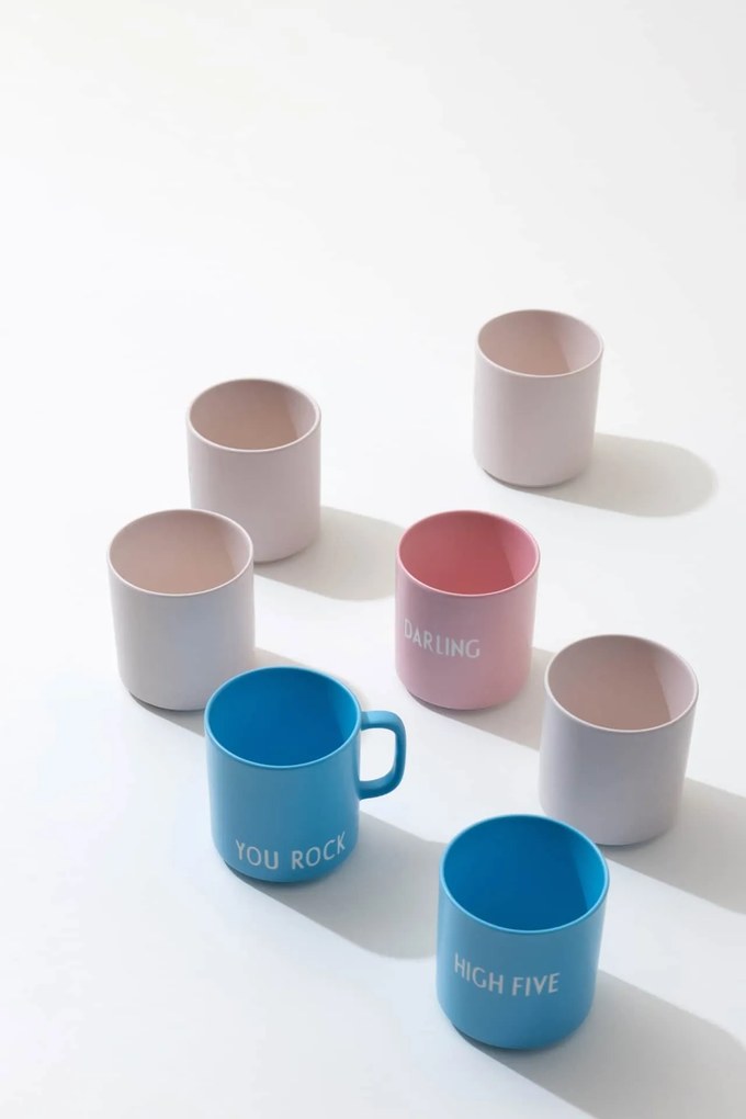 DESIGN LETTERS Porcelánový hrnček Darling Pink 300 ml