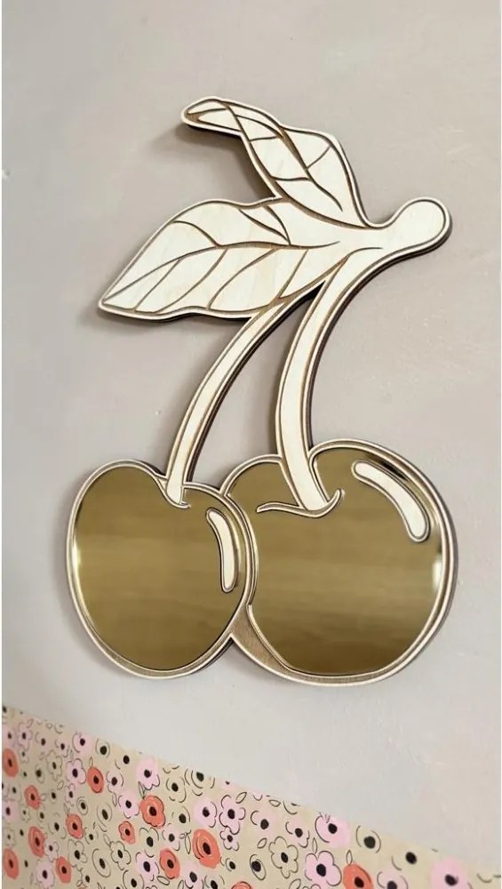 Zrkadlo čerešne do detskej izby – akrylové zrkadlo z dreva 36x30 cm