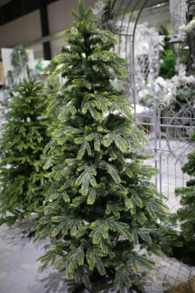 Zelený umelý vianočný 3D stromček Sibírsky 180cm