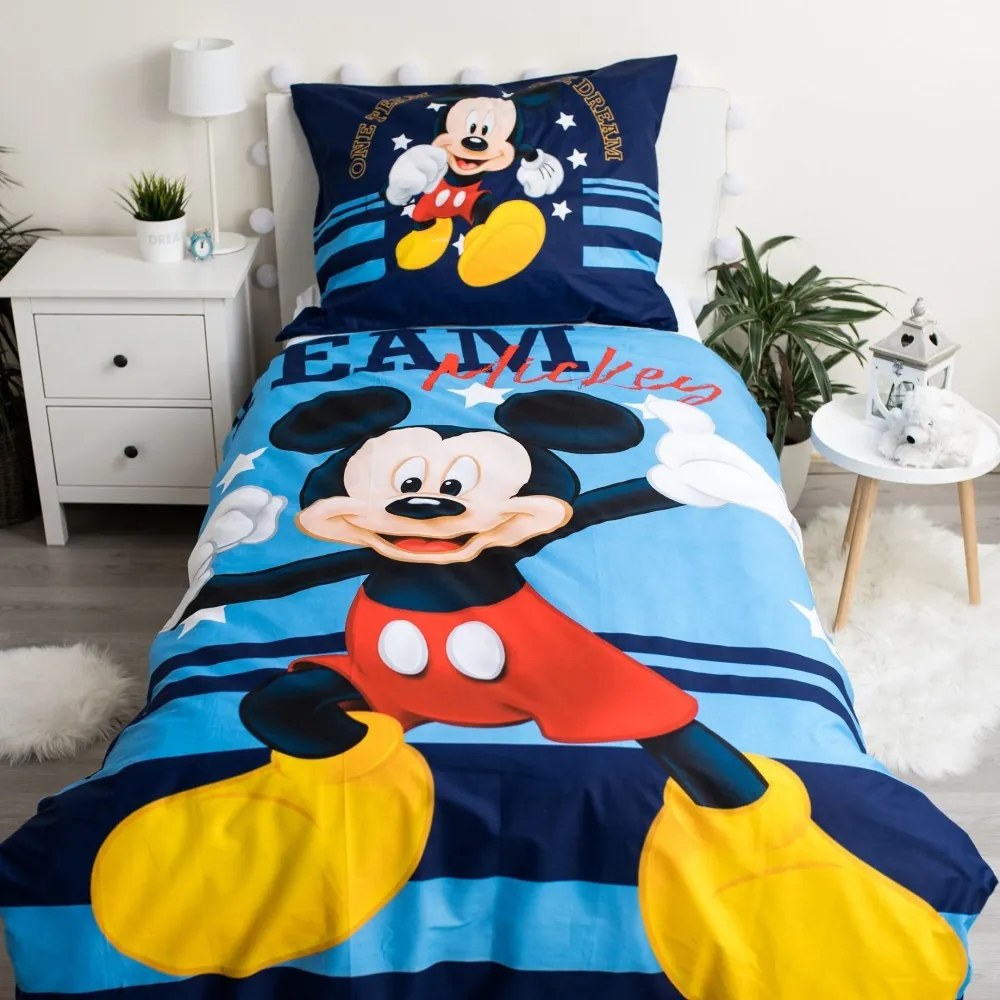 Detské bavlnené obliečky MICKEY MOUSE TEAM modré Rozmer obliečky: 70 x 90 cm | 140 x 200 cm