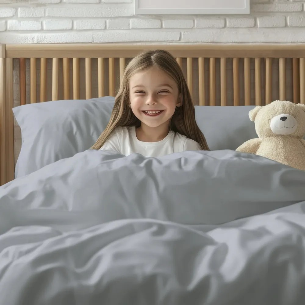 Detské bavlnené posteľné obliečky do postieľky Moni MO-076 Svetlo sivé Do postieľky 90x140 a 40x60 cm