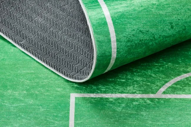 Detský koberec protišmykový BAMBINO 9731 futbalové ihrisko, zelený