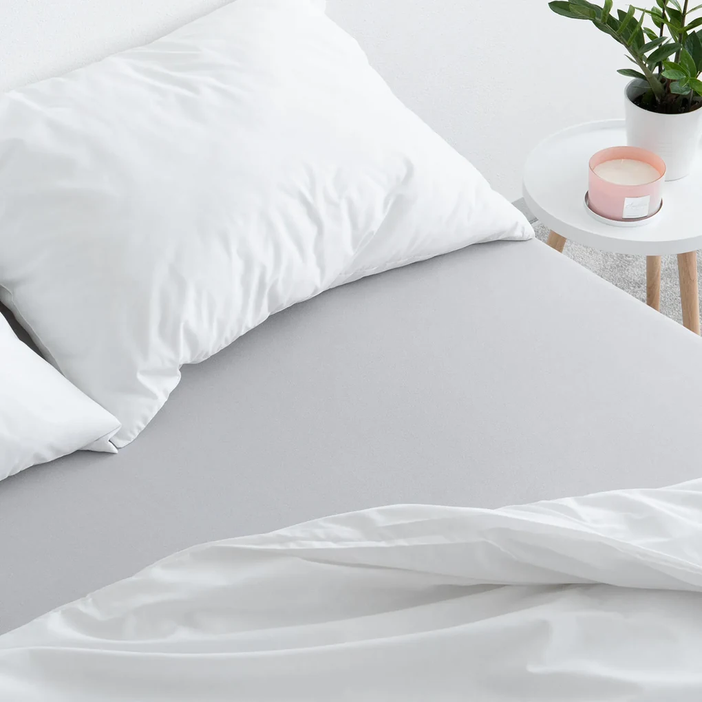 Goldea plachta jersey s napínacou gumou - sivá 180 x 200 cm