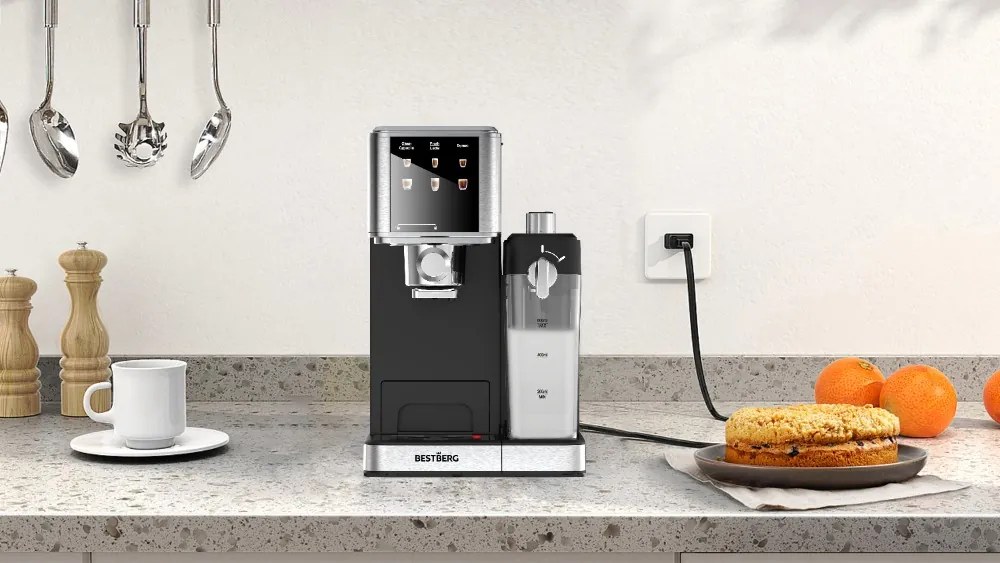Pákový kávovar s napeňovačom mlieka BestBerg BBCF-2032 / 1350 W / 1,2 l / 20 bar / strieborná/čierna