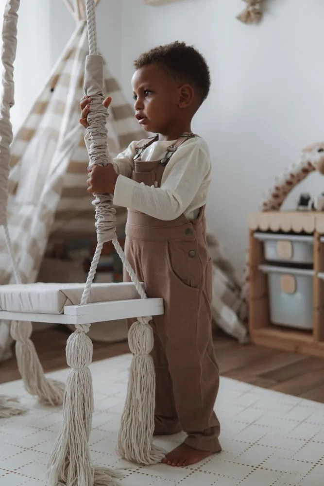 Drevená hojdačka béžová