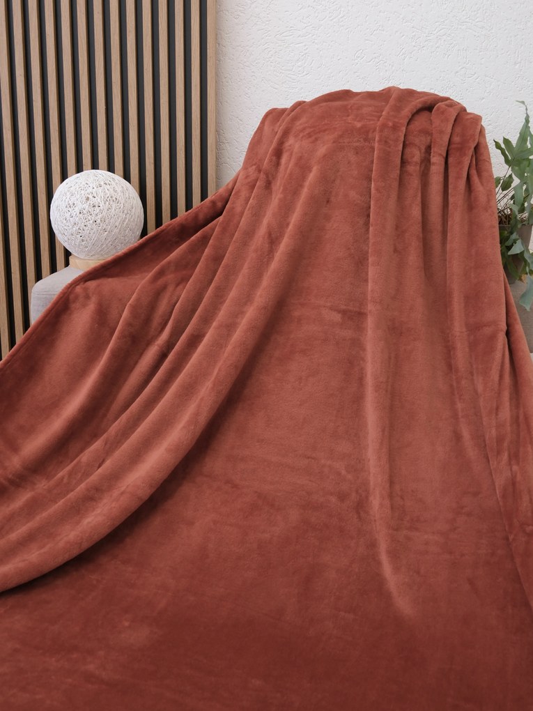 Deka mikroplyš Exclusive 150 × 200 cm – Laura terakota