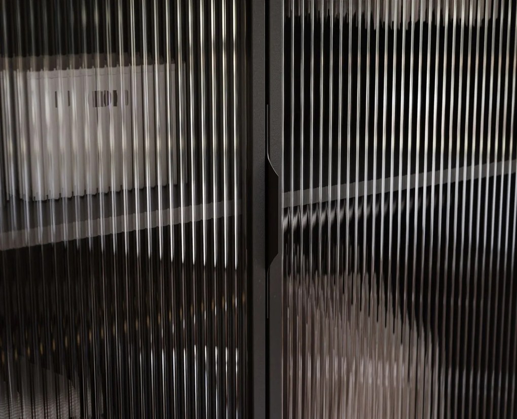 DVOJDVEROVÁ ŠATNÍKOVÁ SKRIŇA AMADEO 100 cm ČIERNO ŠEDÁ + 2 x VRÚBKOVANÉ SKLO