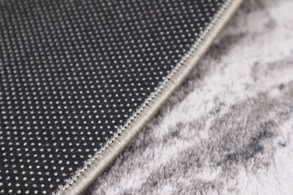 Spoltex, Behúň na mieru Marble 19 šedý, šíre 67 cm, šedá, chodba / predsieň