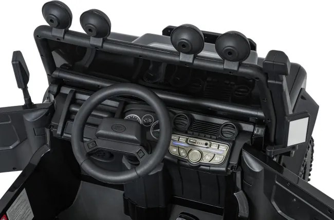 Elektrické autíčko Land Rover Defender 110 SVX čierne