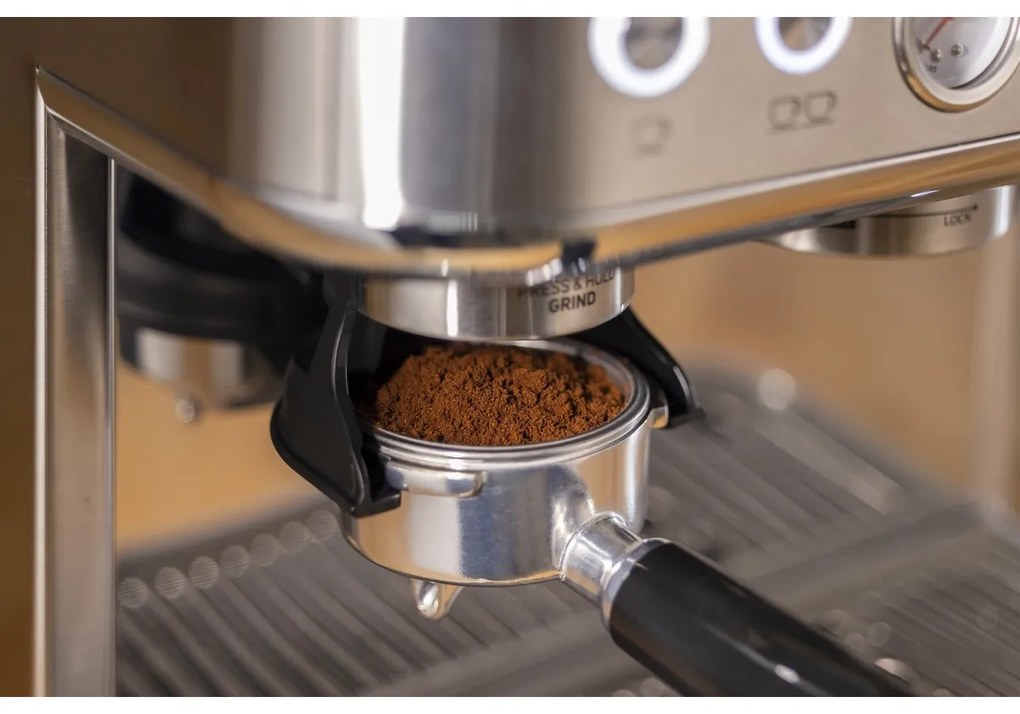 Sencor SES 6010SS espresso kávovar