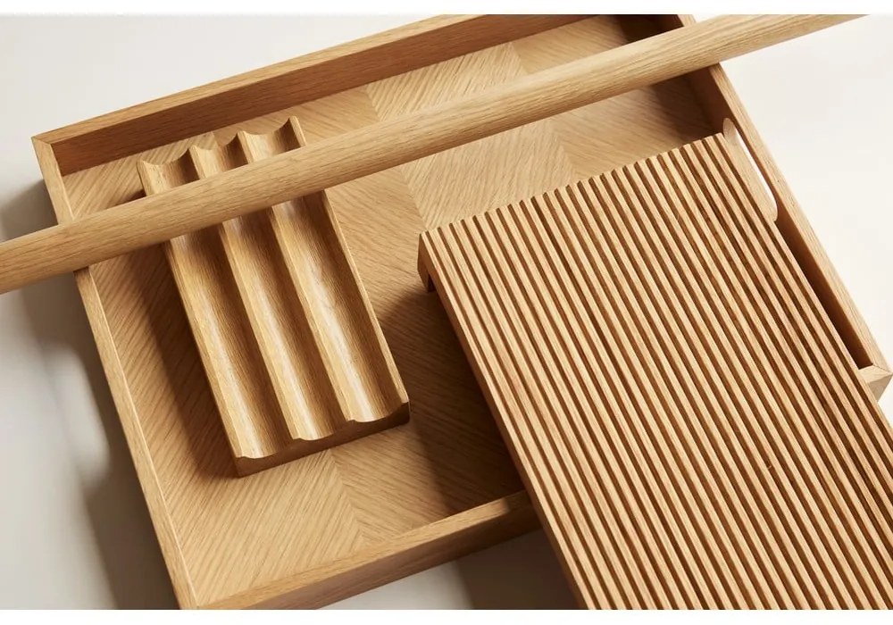 Servírovací drevený podnos 35x45 cm Structure – Hübsch