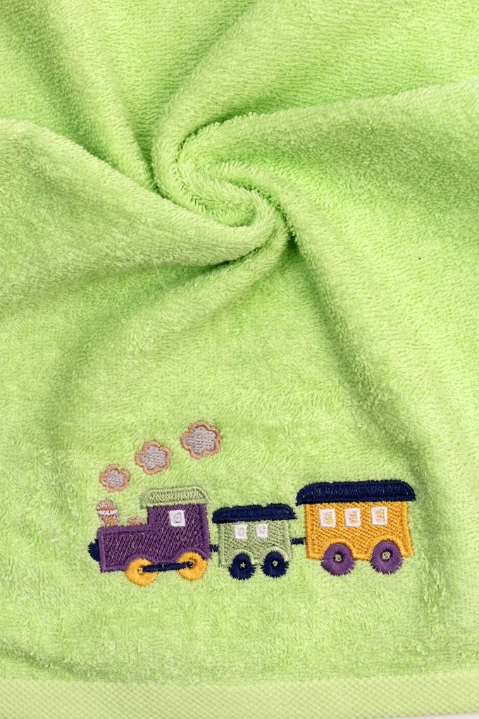 Tegatextil.sk detský uterák s výšivkou vláčik