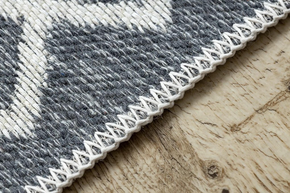 Obojstranný šnúrkový ekologický koberec TWIN 23000 Boho, so strapcami, antracit - krémový