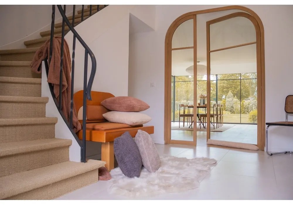 Taupe ochrana proti prievanu 10x95 cm Cocoon – Tiseco Home Studio