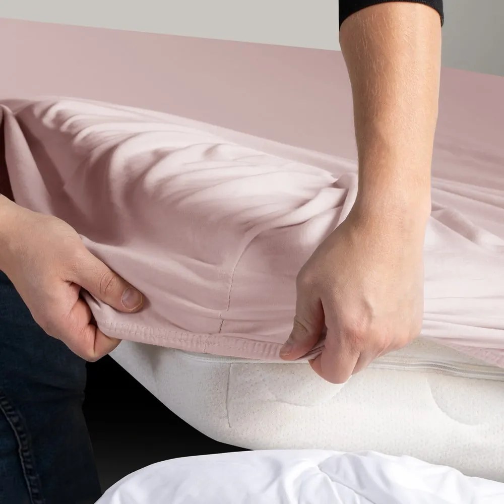 Svetloružová napínacia plachta jersey 140x200 cm Amber – Restilo