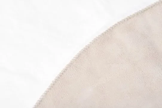 Koberec RABBIT FUR biely kruh