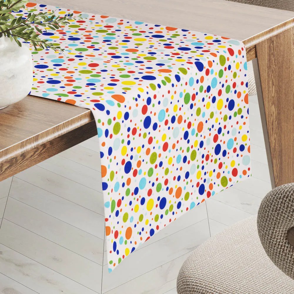 Biante Detský bavlnený behúň na stôl Sandra SA-006 Farebné bodky na bielom 45x180 cm