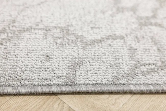 Metrážny koberec Marble 71 mramor, svetlosivý