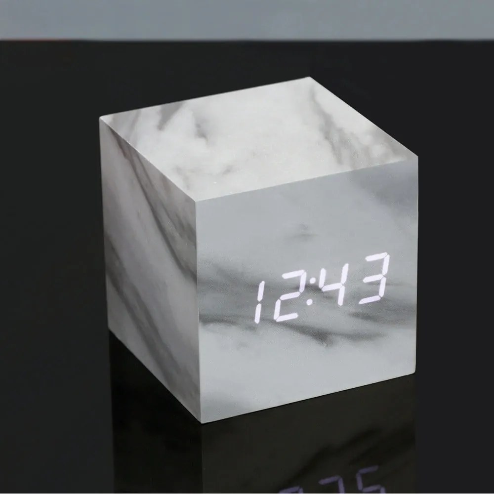 Digitálny budík Cube Click – Gingko
