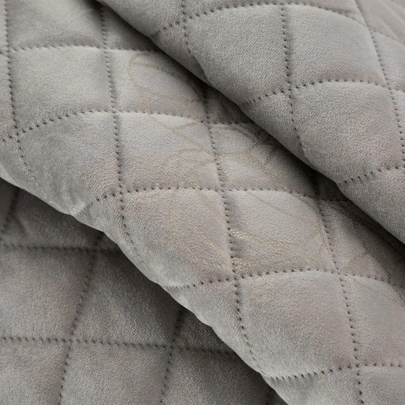 EUROFIRANY Zamatový prehoz, vyrobený technikou "hot press" s potlačou fólie 170 cm x 210 cm strieborná 100 % polyester Rozmery textílií: 170 cm x 210 cm