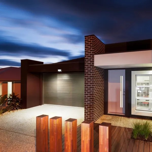 LED solárny reflektor so senzorom LED/5W/3,7V 4000K IP65 3000 mAh