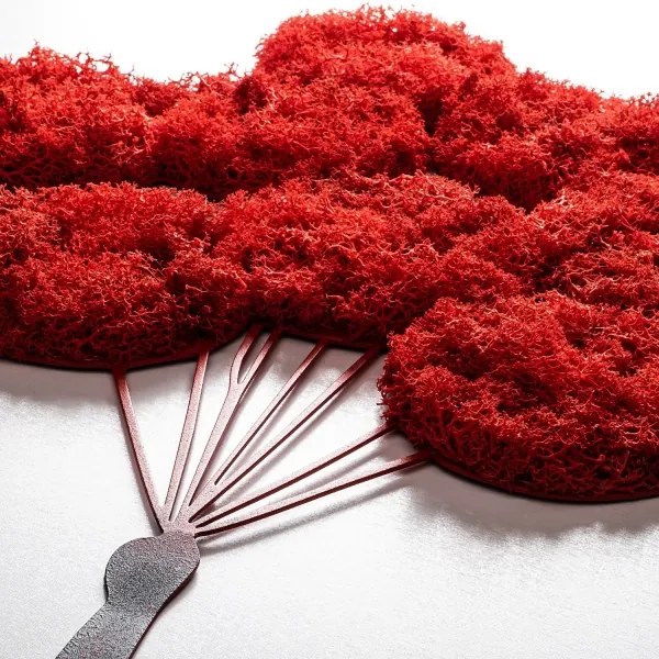 Nástenná dekorácia 100x34 cm dievča kov/mach