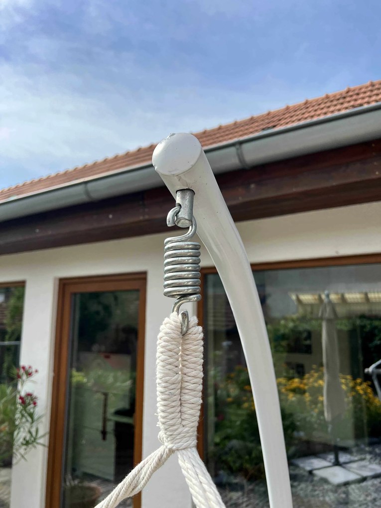 Béžové závesné kreslo PALAK s bielym stojanom