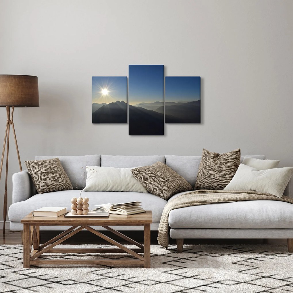 Obraz - Nad vrchol hôr (90x60 cm)
