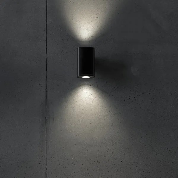 Kanlux 38882 - Vonkajšie nástenné svietidlo ZEVI 2xGU10/10W/230V IP54 čierna