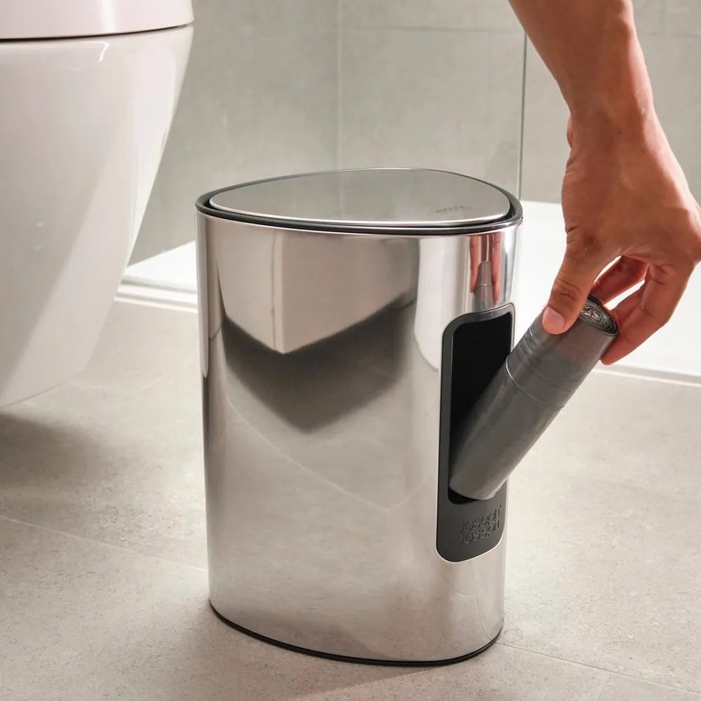 Nášľapný plastový odpadkový kôš v striebornej farbe 5 l Luxe – Joseph Joseph