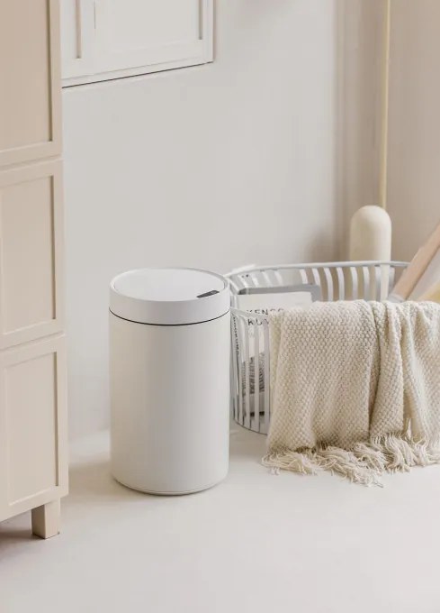 Odpadkový kôš JUNK biely 17 l
