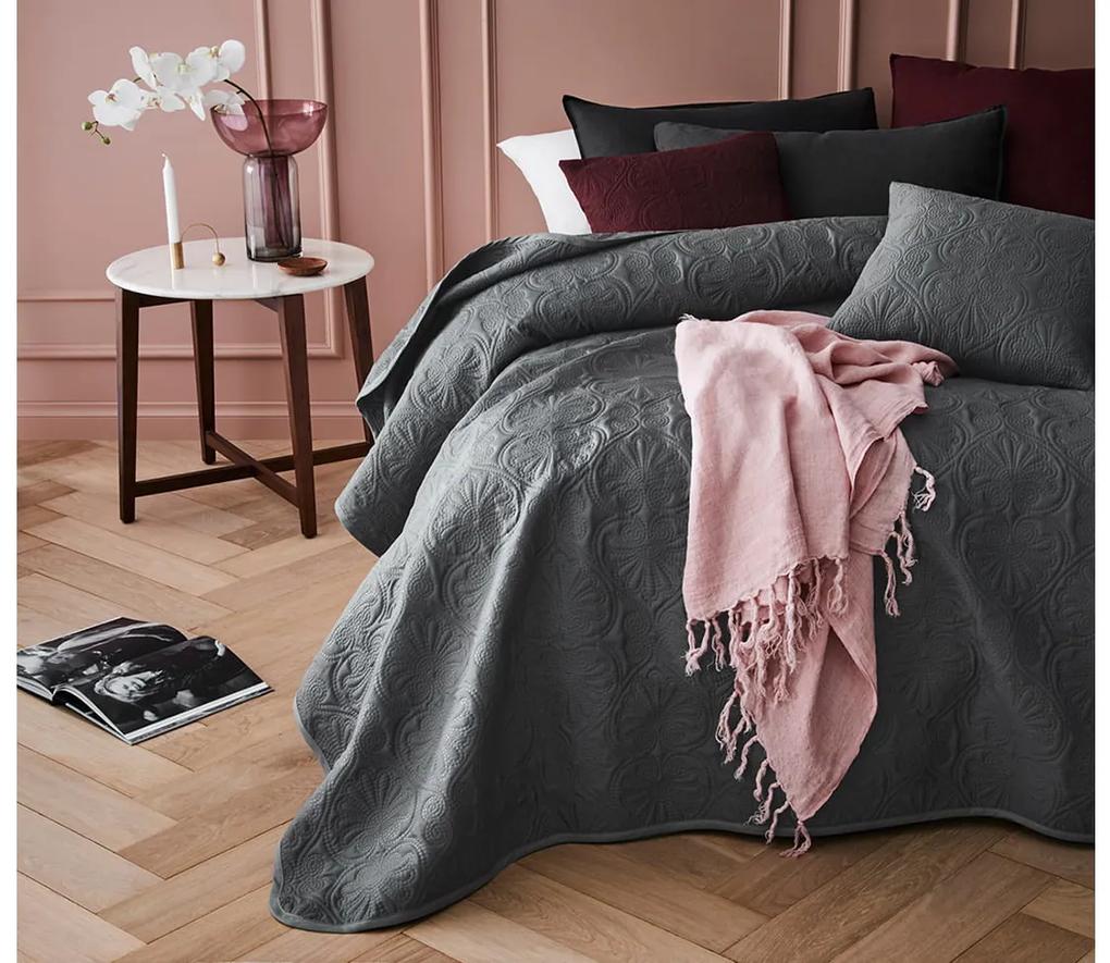 Room99 Prehoz na posteľ Prešívaný LEILA Farba: Ružová, Veľkosť: 200 x 220 cm