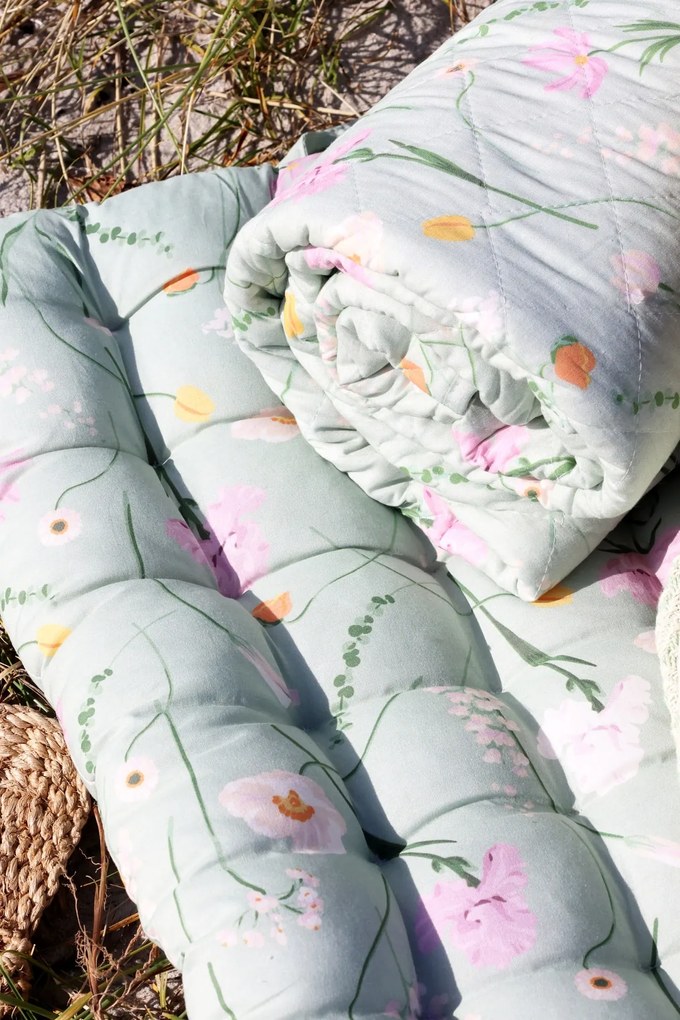 Chic Antique Prešívaný prehoz Aix Flowers Verte 180 × 130 cm