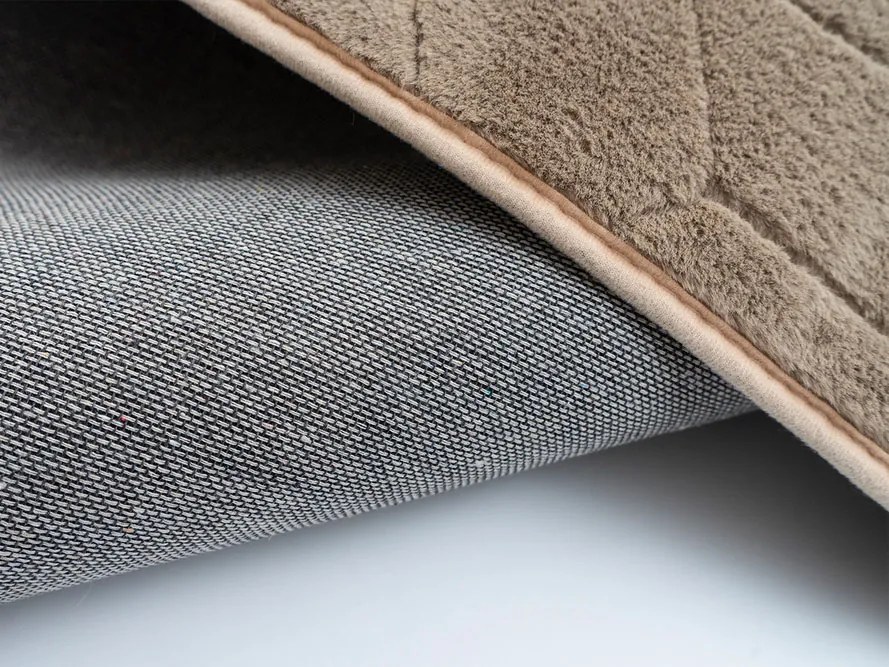 TZ Béžový okrúhly koberec 3D Rabbit Rozmer: 200