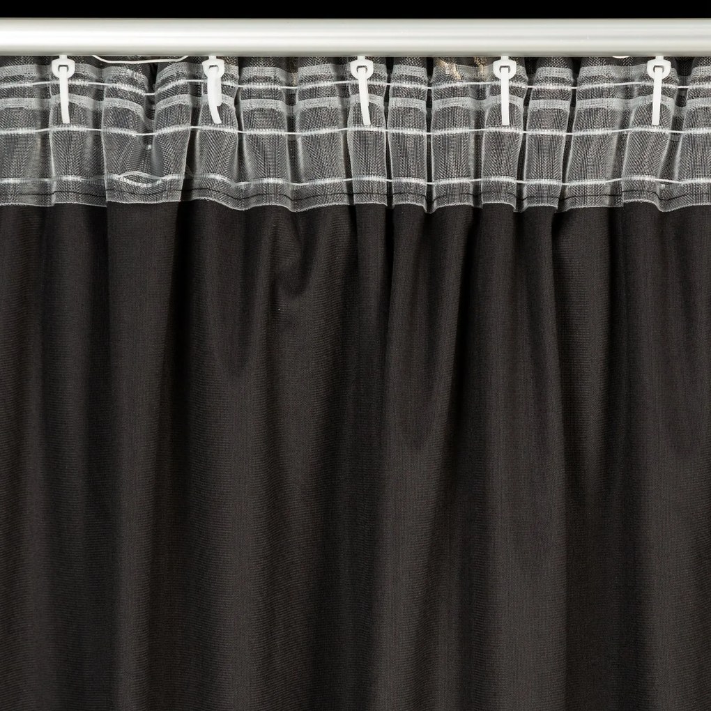 ZATEMŇOVACÍ ZÁVES NA PÁSKE RAJA 140X270 CM VZOROVANÁ