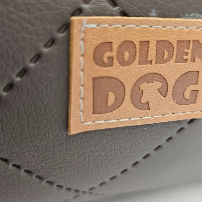 Golden Dog Autosedačka pre psa Golden dog S/M - hnedá