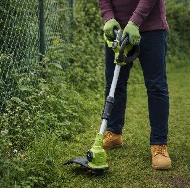Akumulátorový vyžínač na trávu Baricus / 90 – 115 cm / 70 W / čierna/zelená
