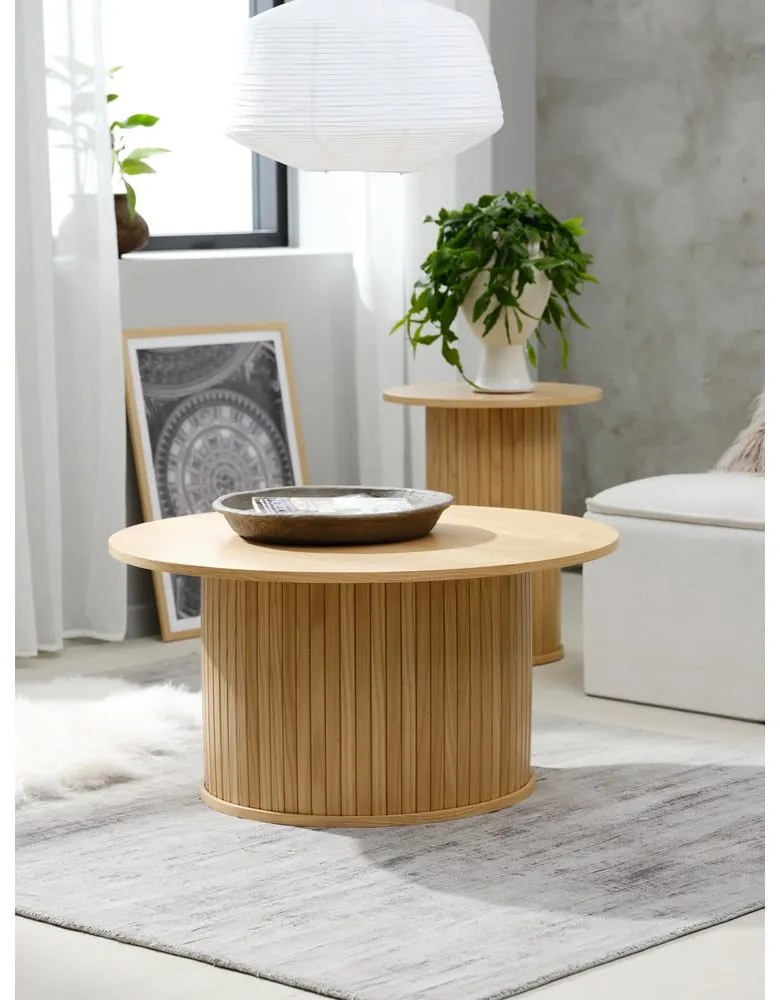 Okrúhly konferenčný stolík v dekore duba v prírodnej farbe ø 90 cm Nola – Unique Furniture