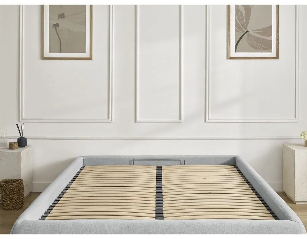 Svetlosivá čalúnená dvojlôžková posteľ s úložným priestorom/bez čela s roštom 180x200 cm Inera – Bobochic Paris