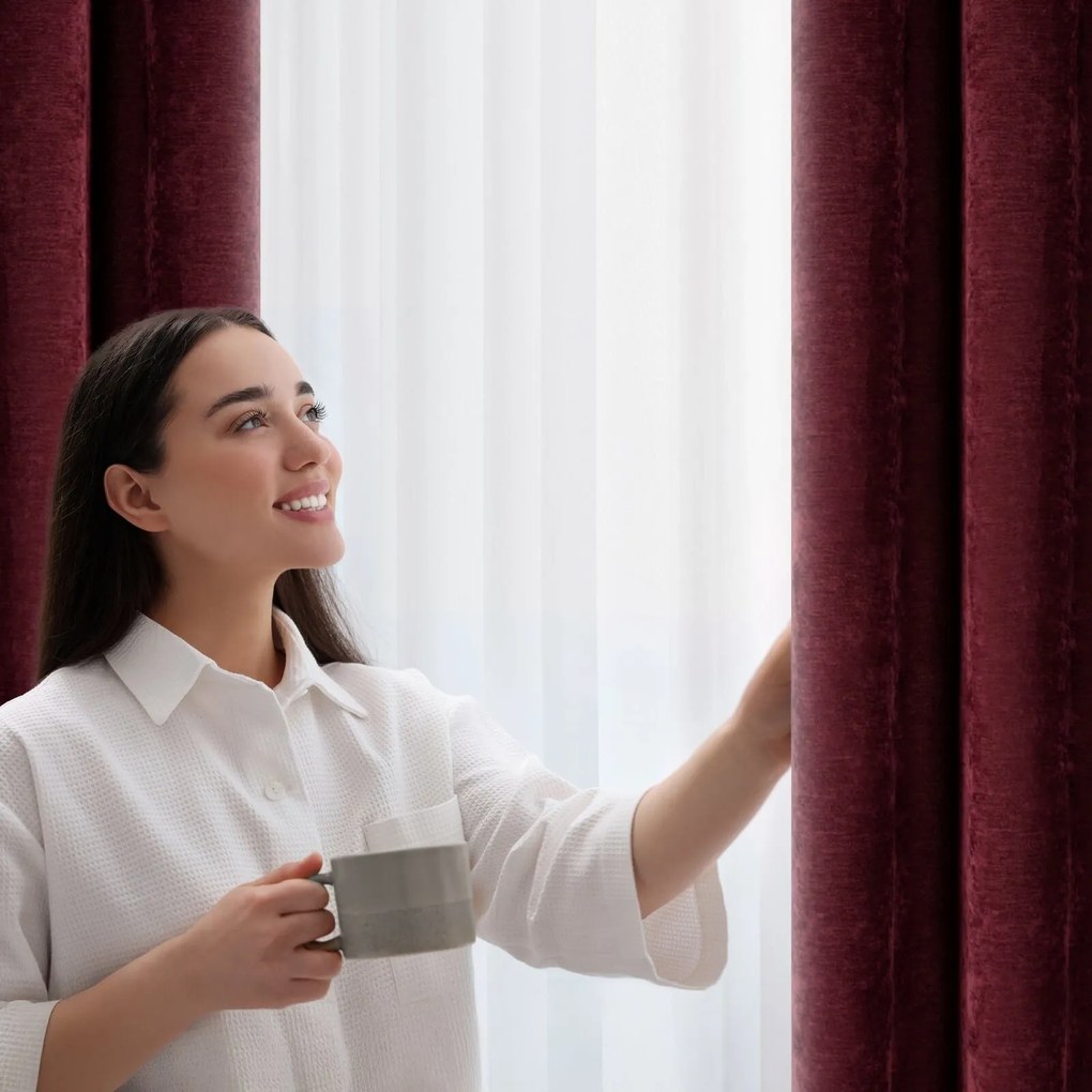 ZÁVES NA KRÚŽKOCH VANI 140X250 CM BORDOVÁ