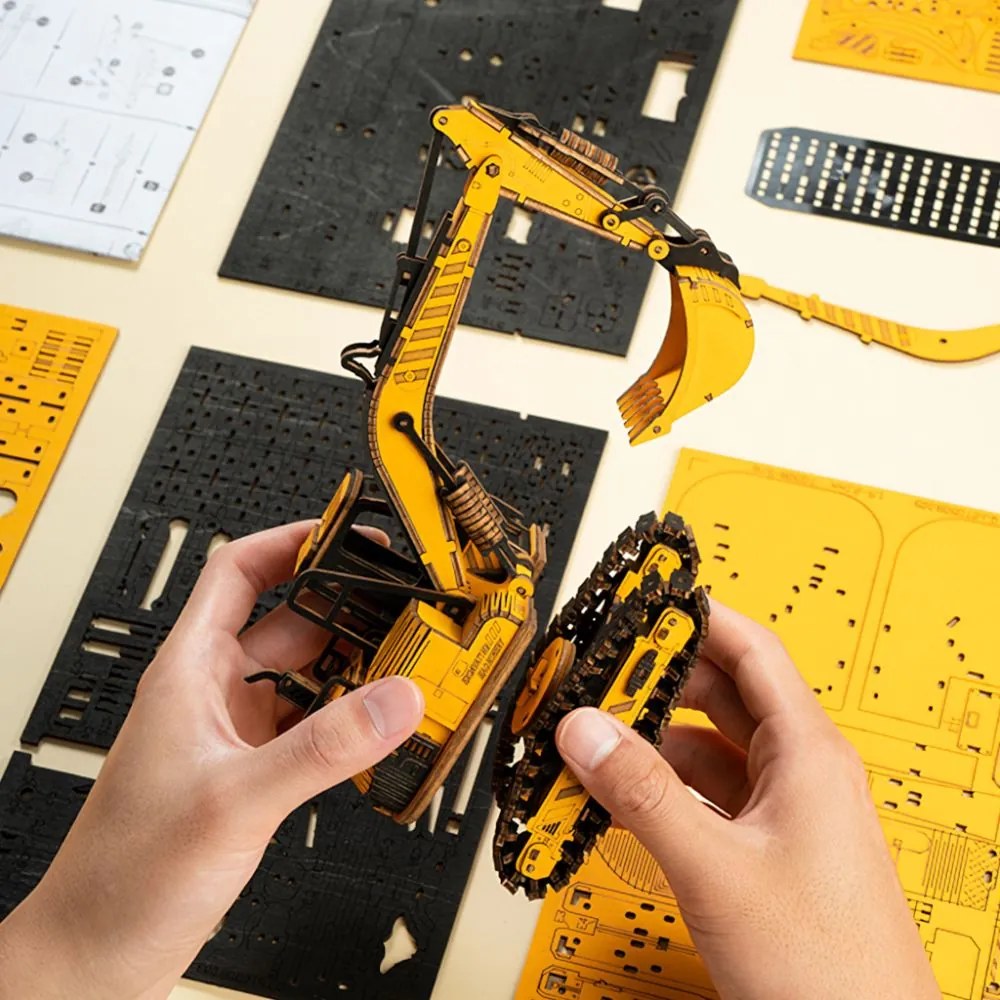 Robotime Rokr 3D dřevěné puzzle Bagr 395 ks