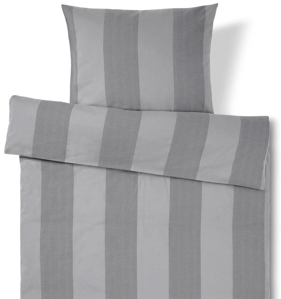 Posteľná bielizeň z luxusného flanelu, so sivými prúžkami, štandardná veľkosť